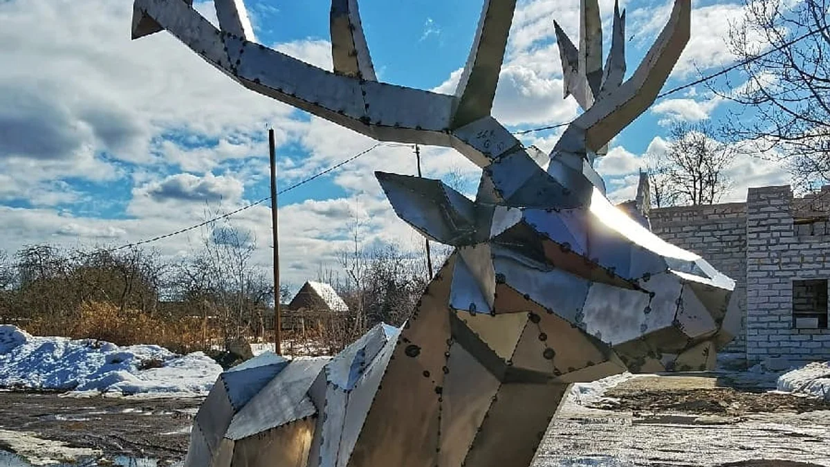 Finished welded low-poly steel Deer Family Bundle sculpture
